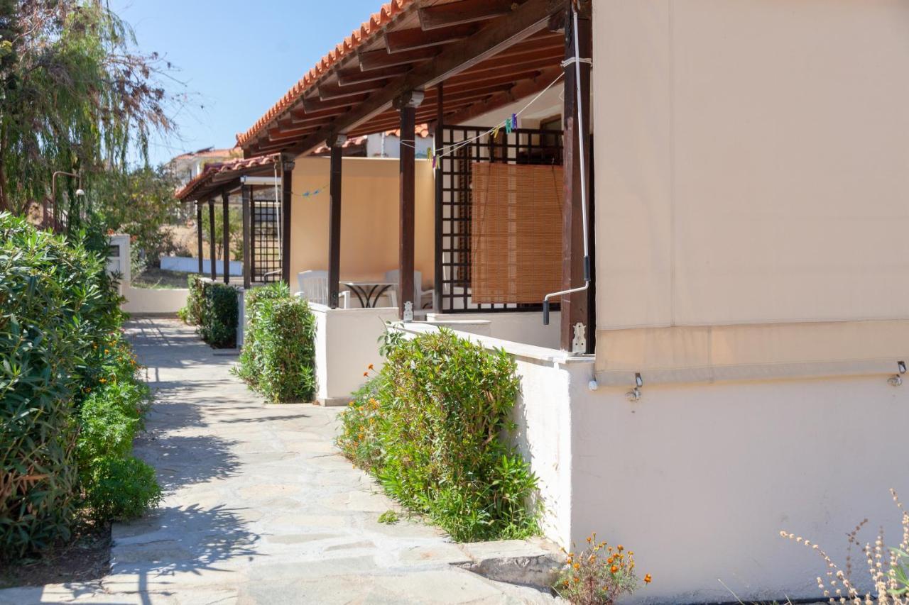 Athina Apartments Palaiopoli  Exteriör bild